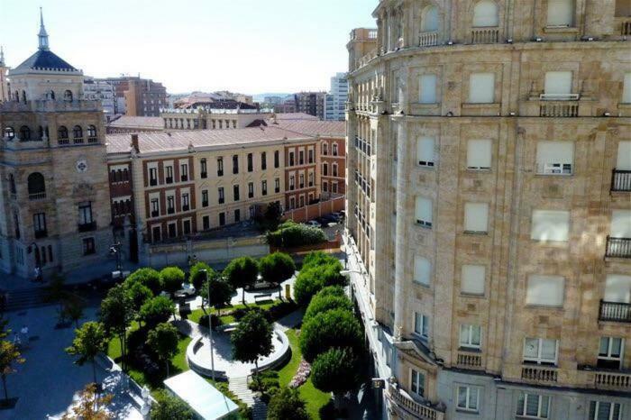 Espacios Blanco Santiago - Con Parking. Apartment บายาโดลิด ภายนอก รูปภาพ